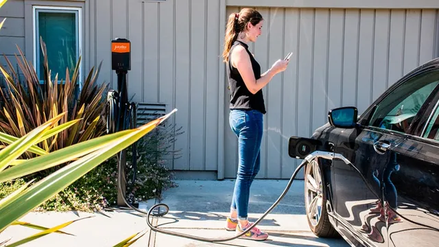 can you turn on an electric car while charging