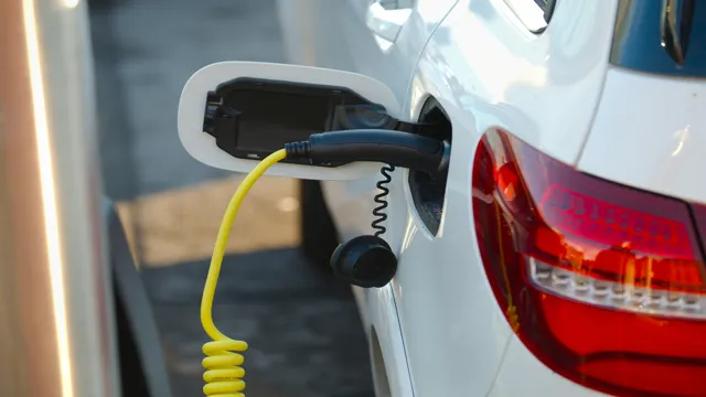 Unleashing the Hidden Benefits of Electric Car Loans: How to Maximize Your Tax Savings!