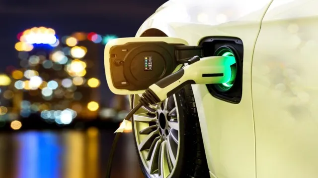 Revolutionizing Transportation: The Power of Electric Cars and Complementary Technologies