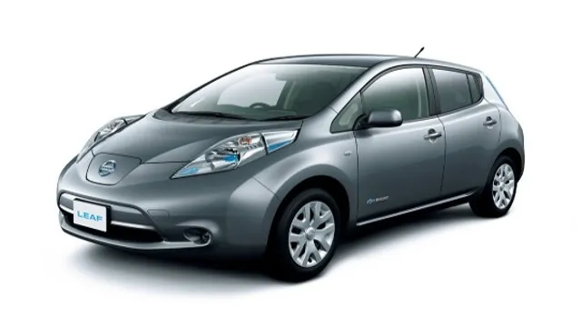 is it cheaper to maintain an electric car