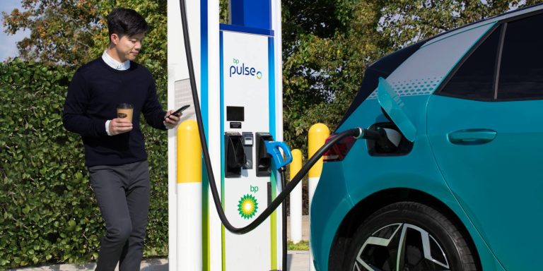 How to Invest in Electric Car Charging Stations: A Profitable Opportunity