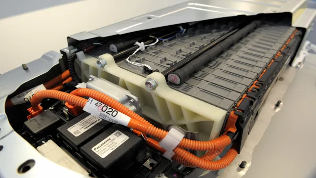 average lifetime of electric car battery toyota