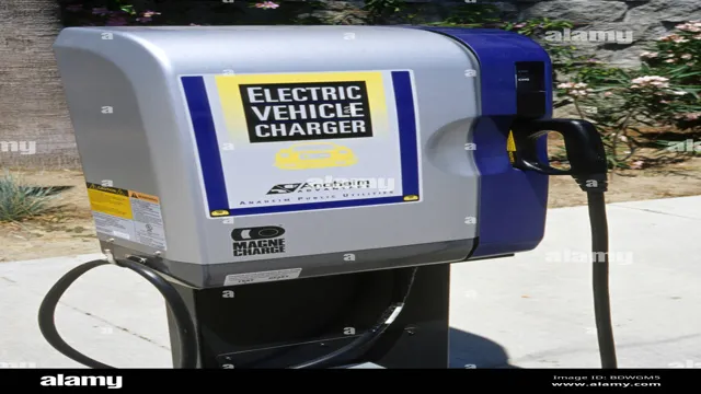 battery charging station for electric cars and bkes