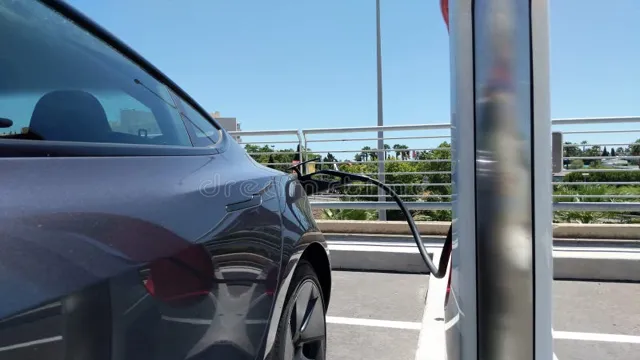electric battery charger start car while connected
