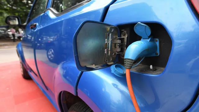 Revolution or Conundrum: Is the Electric Car Battery Industry Heading Towards a Crisis?