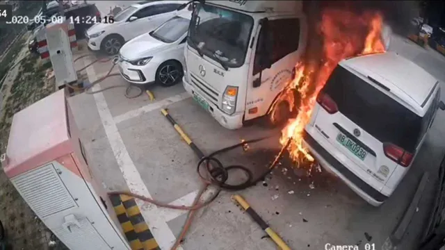 electric car battery exploding