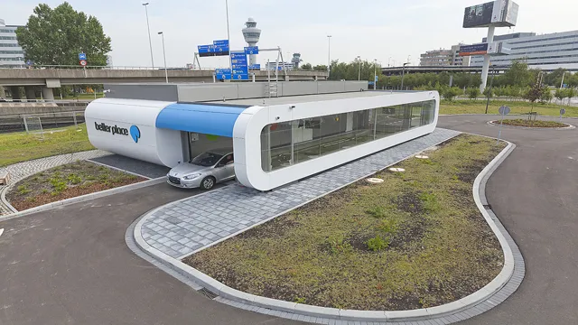 electric car battery swap station trial in japan