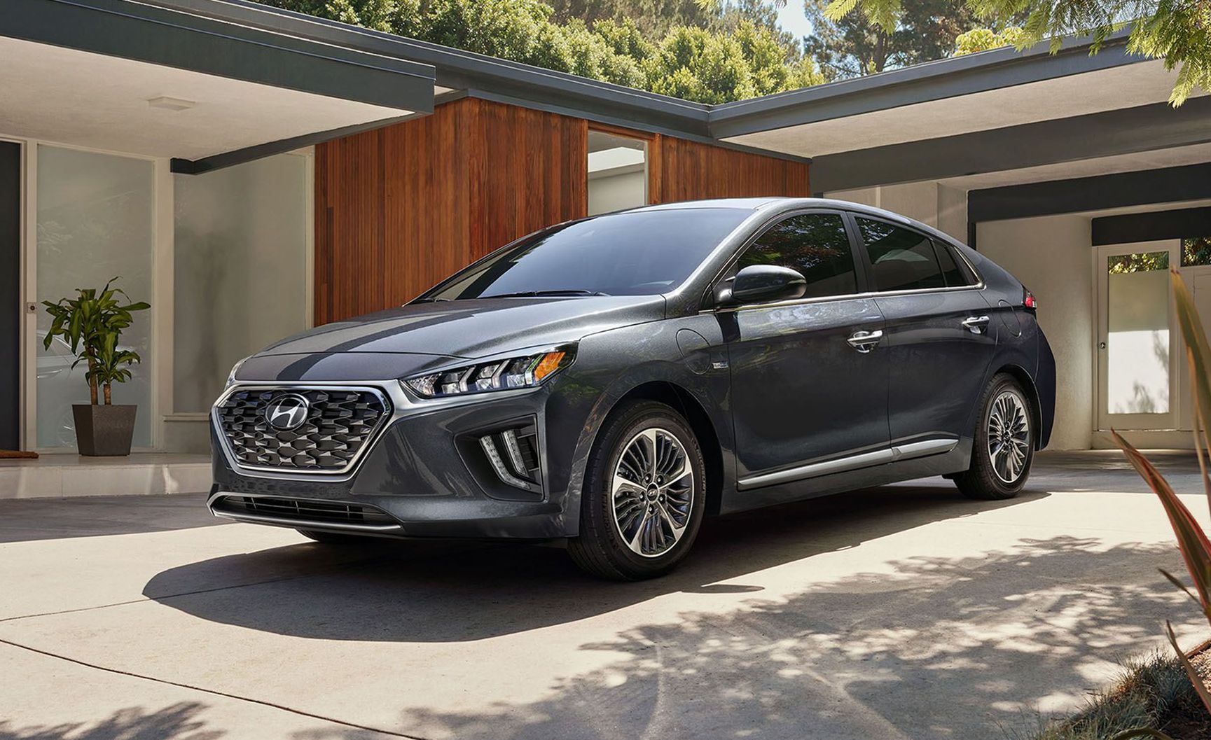 2020 Hyundai Ioniq Hybrid Dimensions