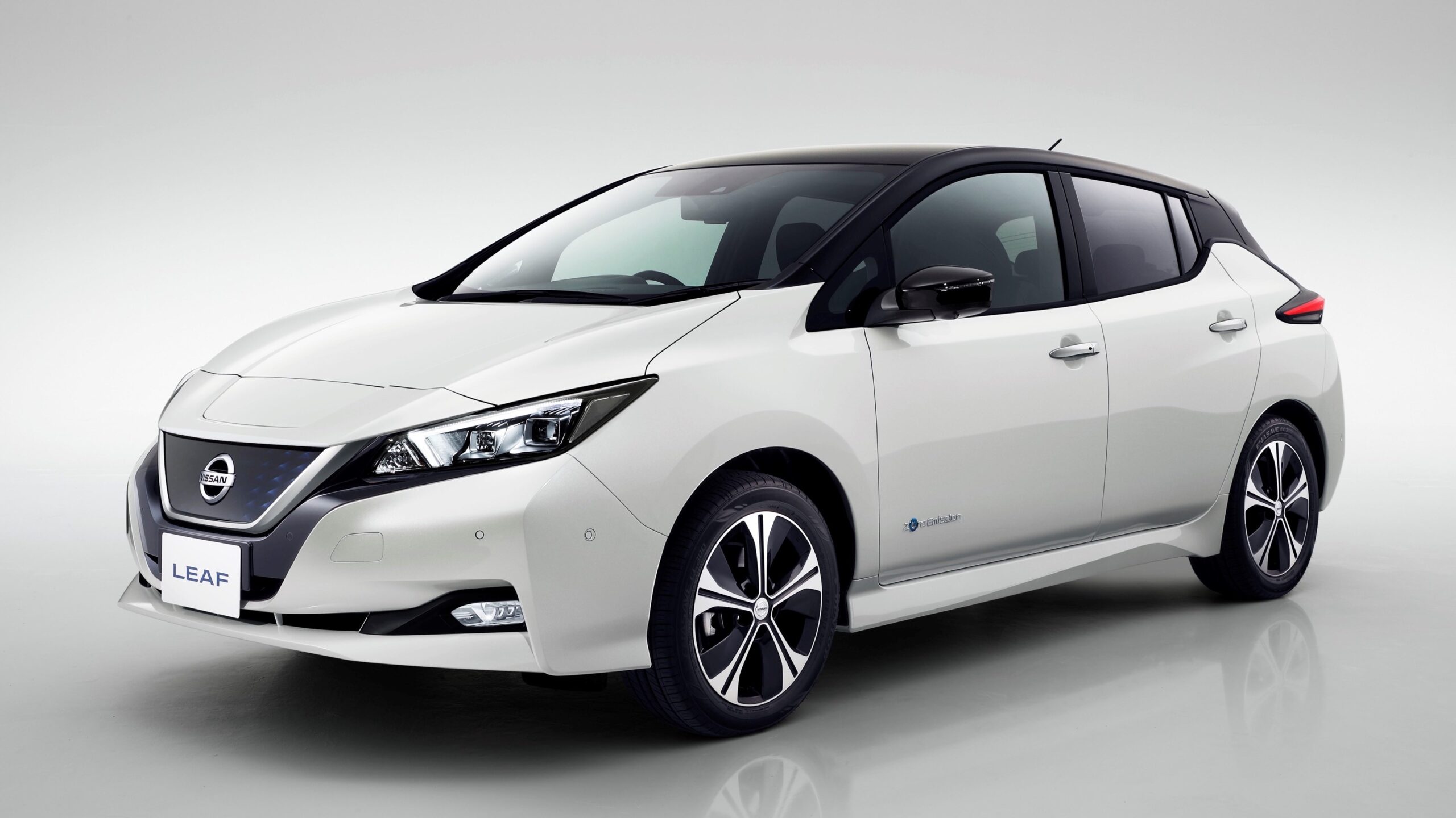 Nissan Leaf Model Range