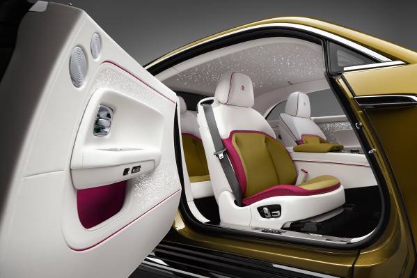 Electric Rolls Royce Spectre Interior